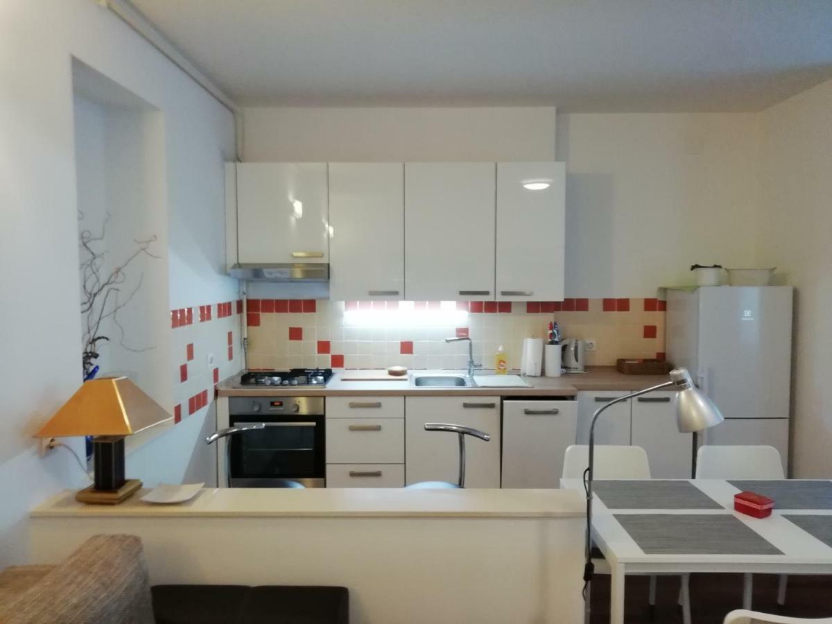 Apartment A-zone Zagreb Buitenkant foto