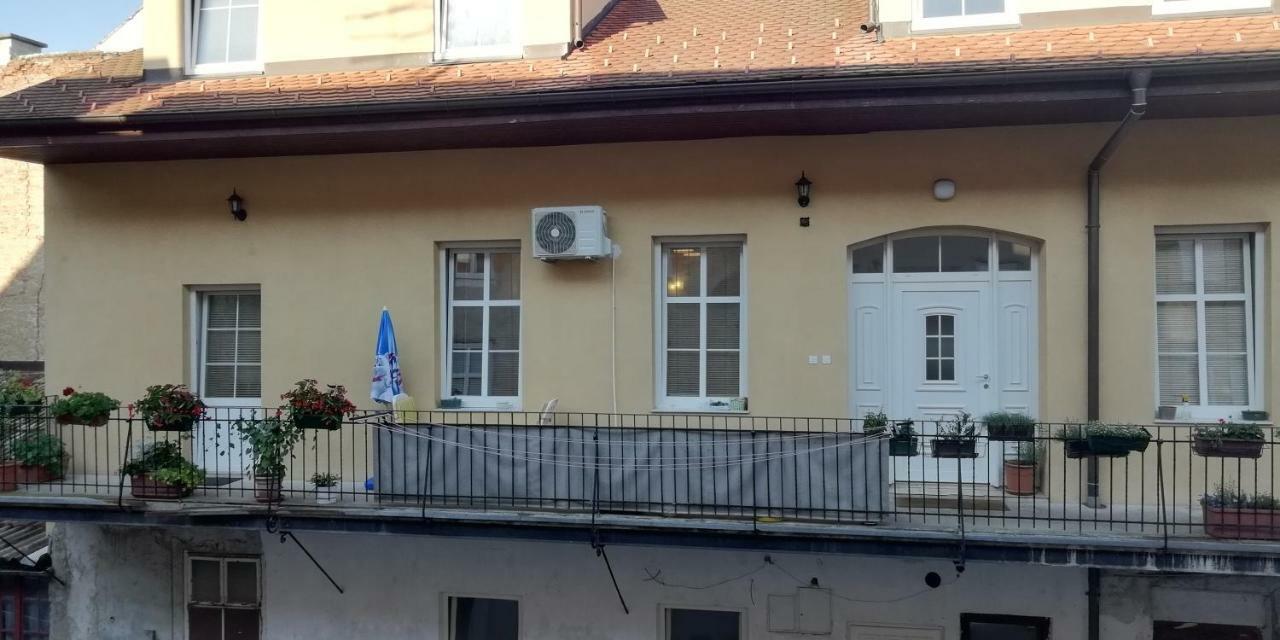 Apartment A-zone Zagreb Buitenkant foto